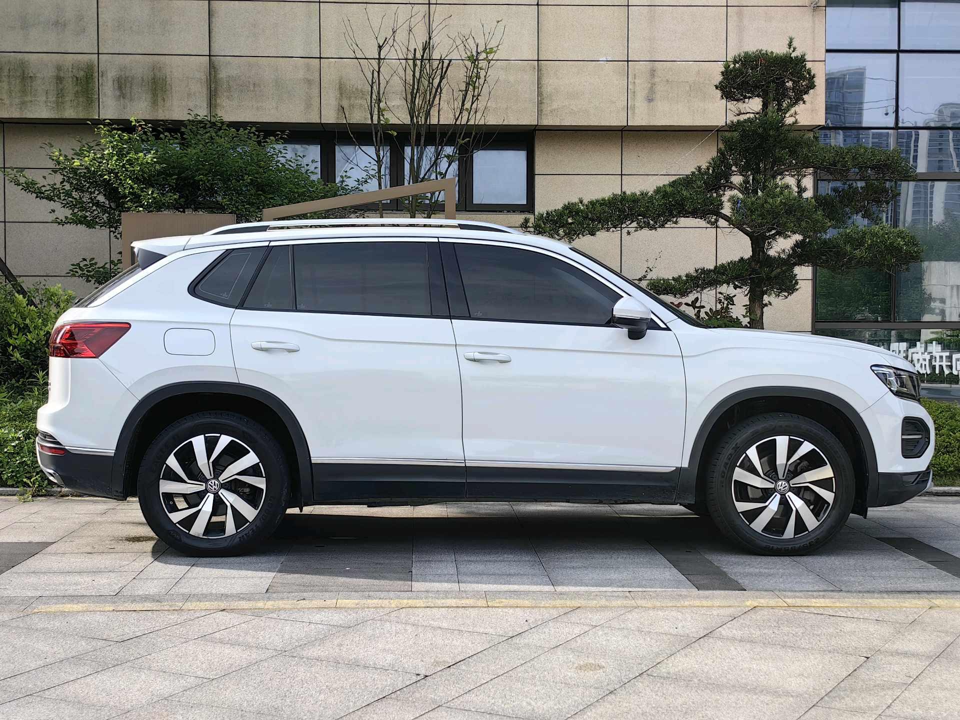 Tan Yue 2020 330TSI Two-Drive Deluxe Zhilian Edition 10