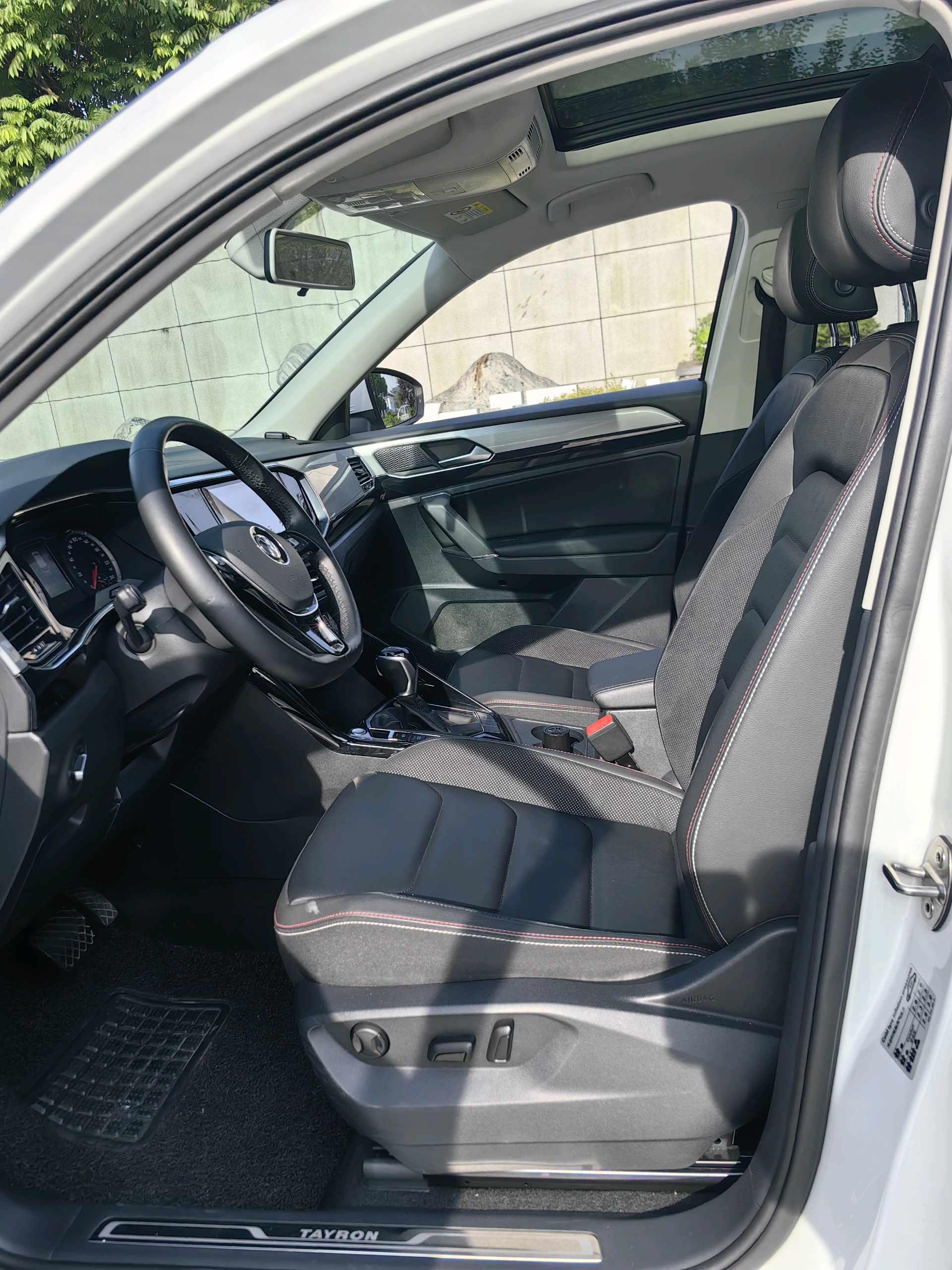 Tan Yue 2020 330TSI Two-Drive Deluxe Zhilian Edition 7