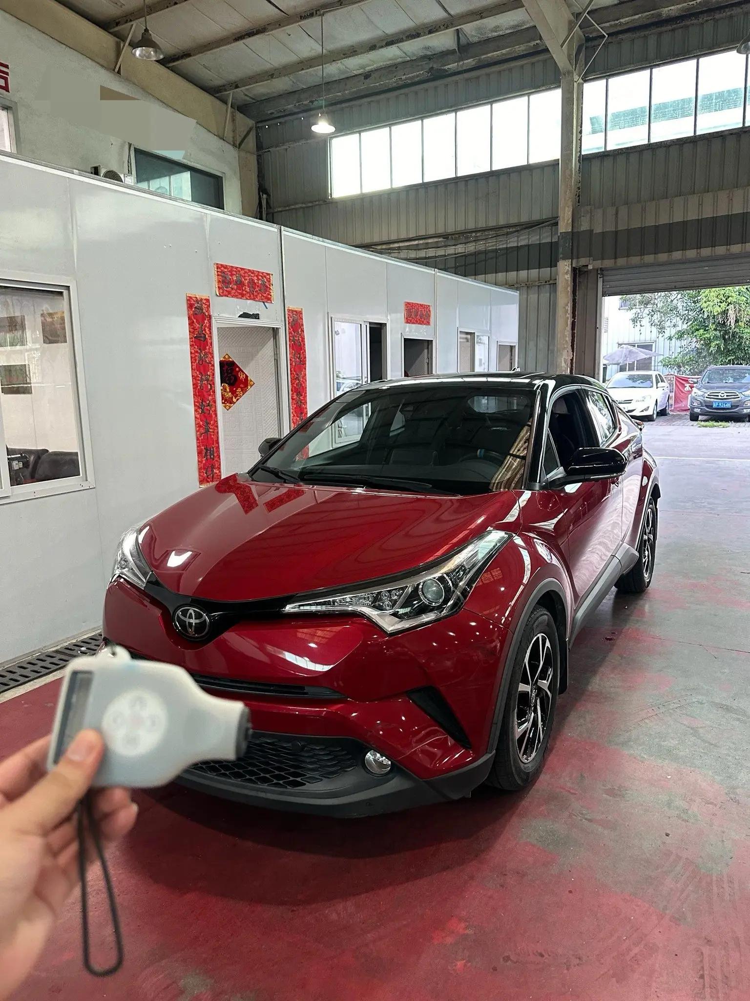 Toyota C- HR 2018 2.0L Leading Skylight Version Country V