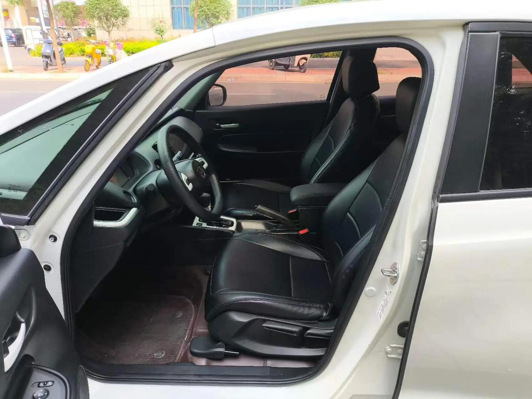 Honda 2023 Fit 1.5 CVT Trendy Edition Automatic 11