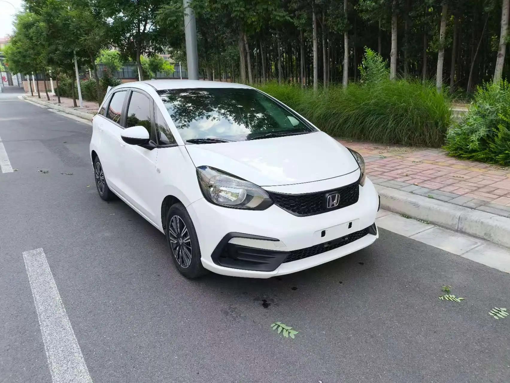 Honda 2023 Fit 1.5 CVT Trendy Edition Automatic 4