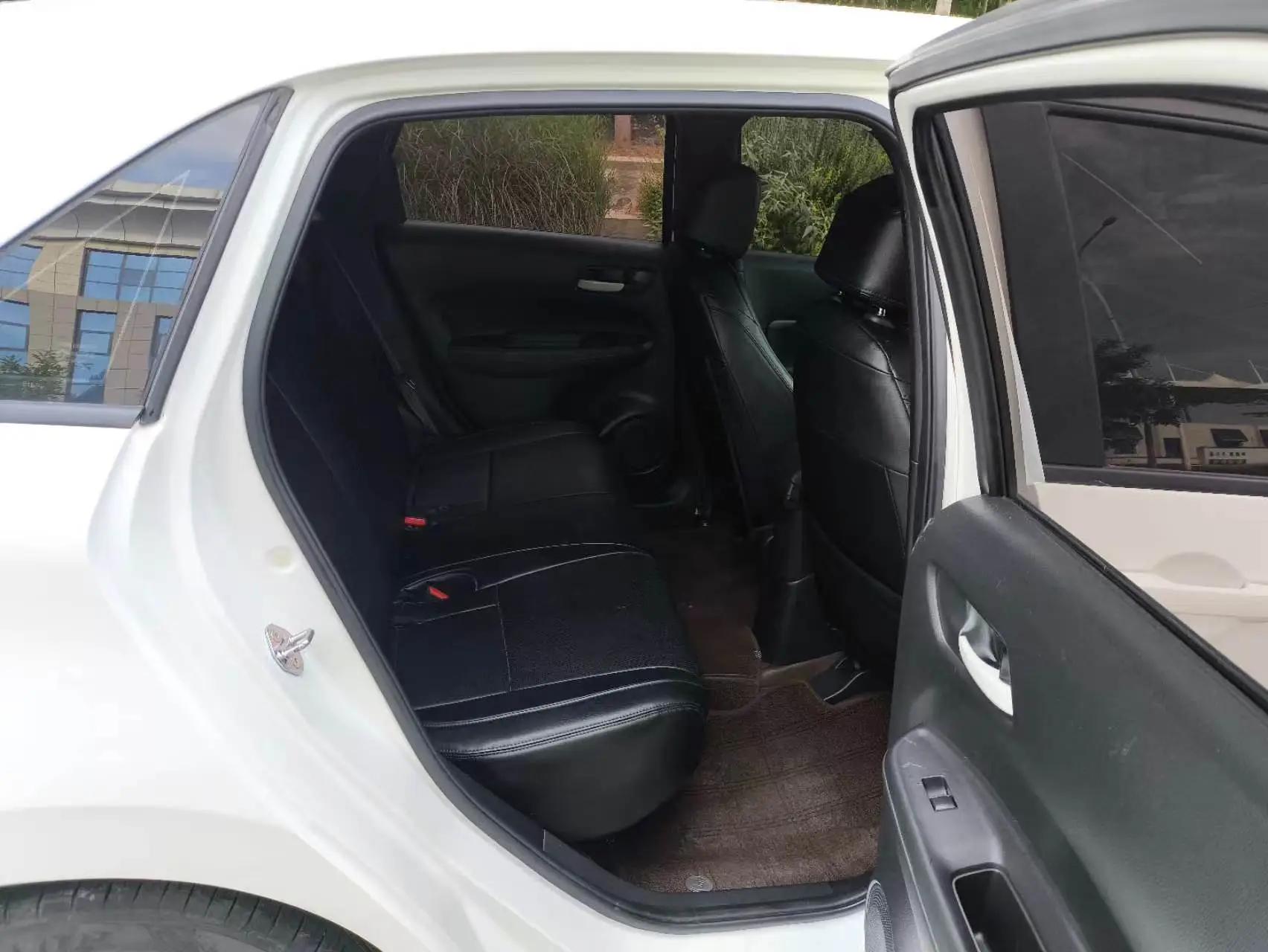 Honda 2023 Fit 1.5 CVT Trendy Edition Automatic 9