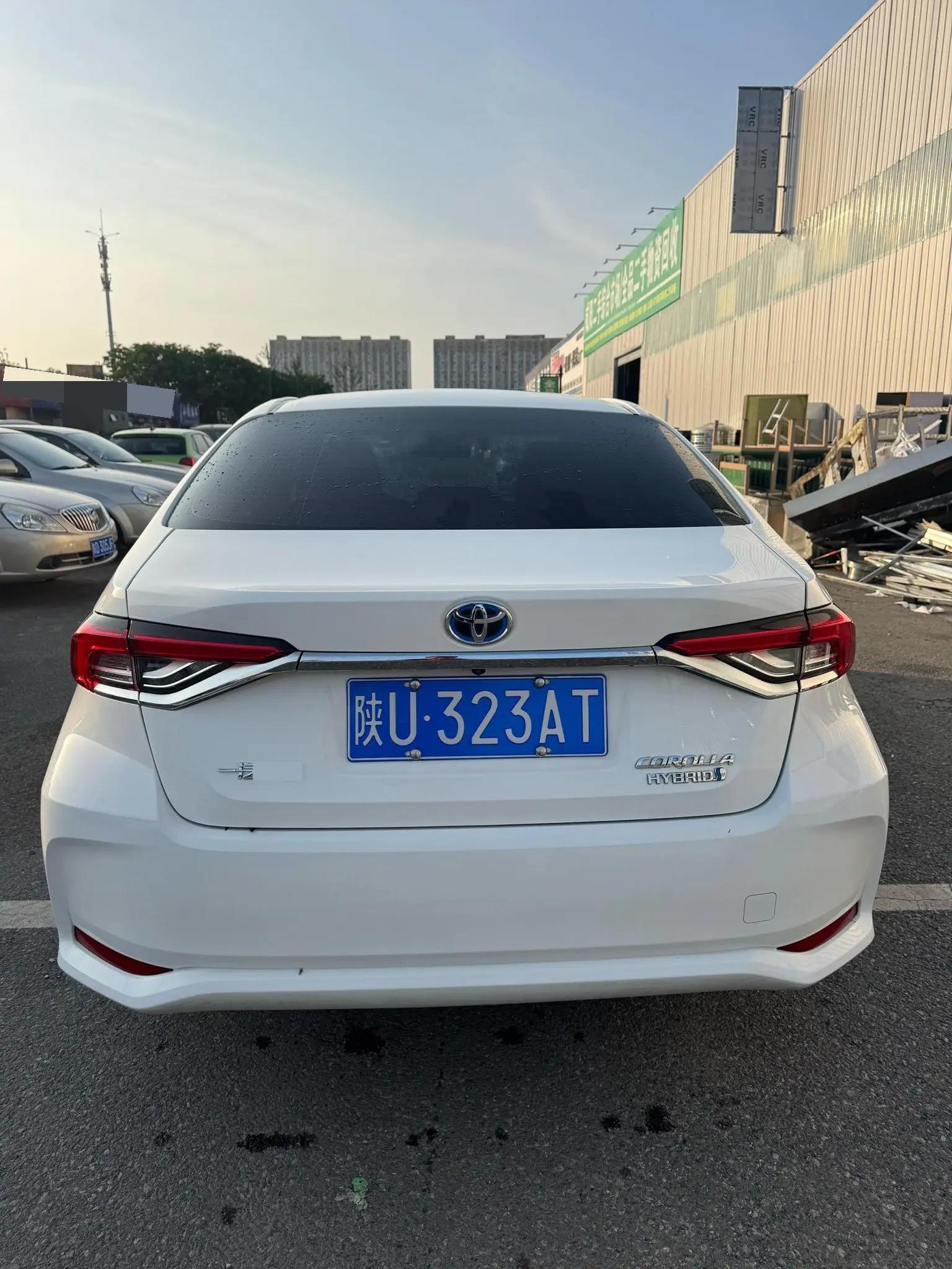 Toyota 2023 Corolla Dual Engine 1.8 CVT Smart Electric Hybrid Elite Edition Automatic 8