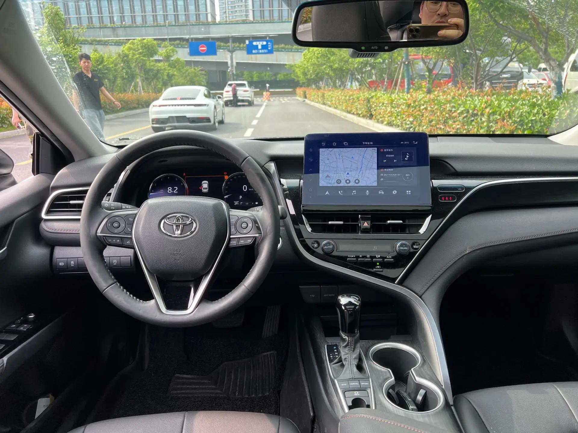 Camry 2021 2.5G Deluxe Edition 4