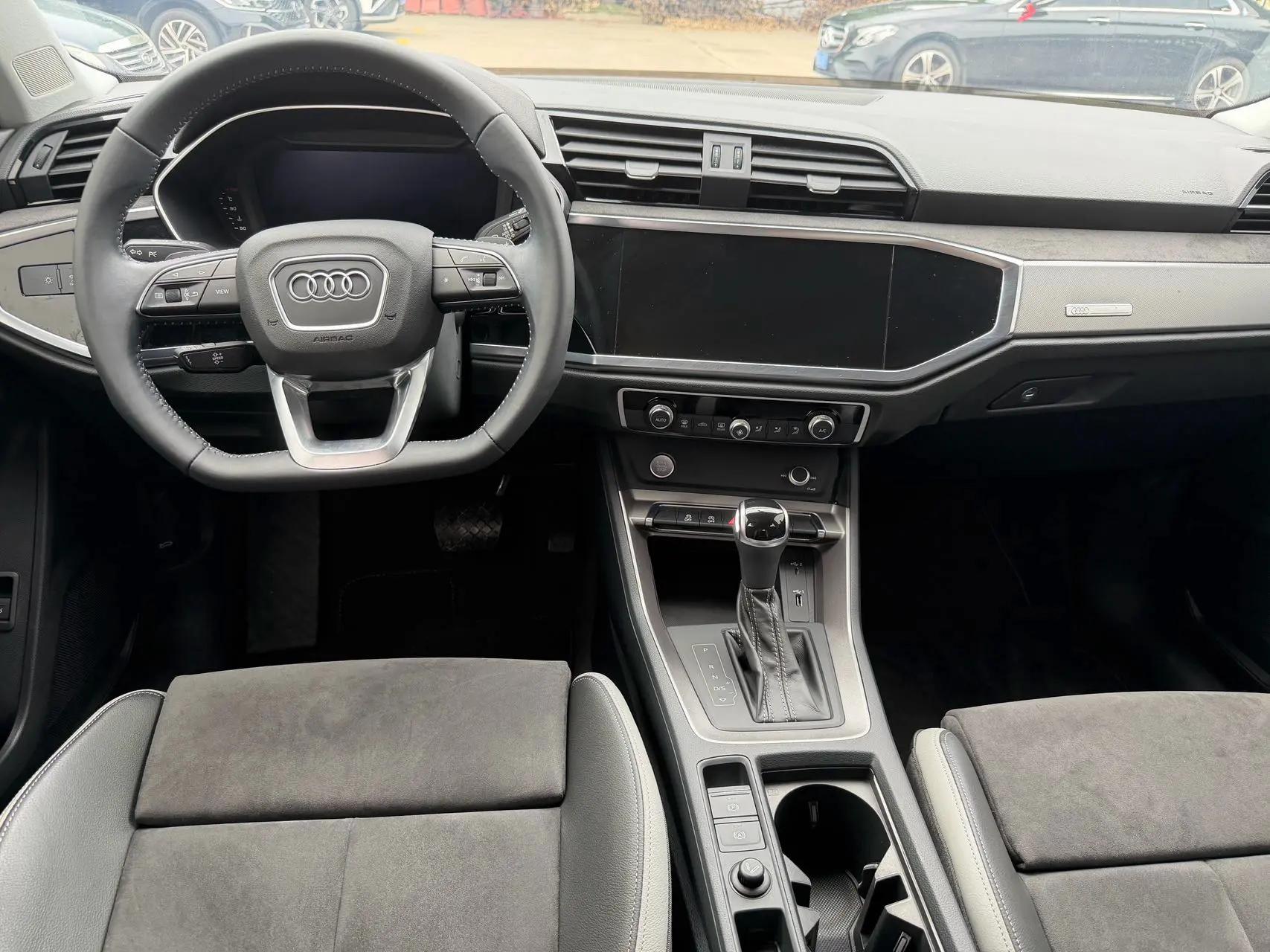 Audi Q3 2021 35 TFSI Fashion Dynamic 5