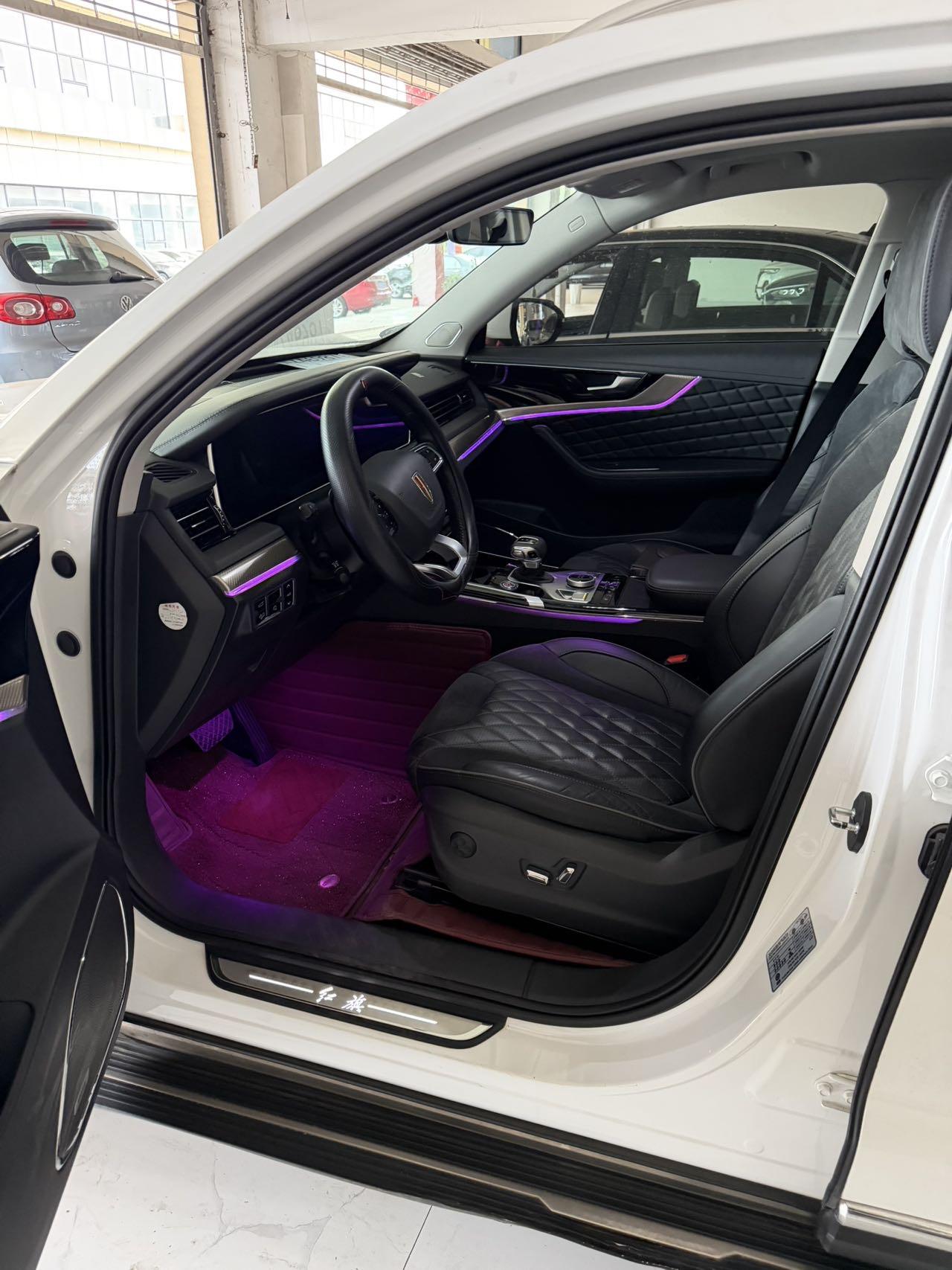 HongQi HS5 2019 2.0T Zhilian Flag Edition 2
