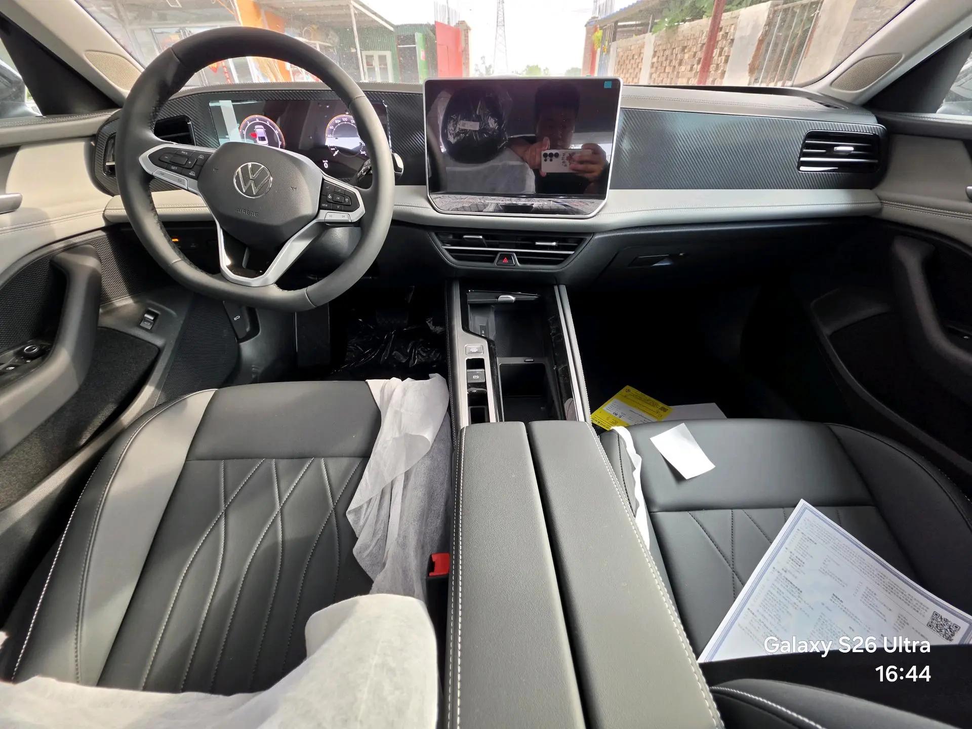 Volkswagen 2026 Magotan 1.5TSI 300TSI Premium Edition Automatic Gear 9