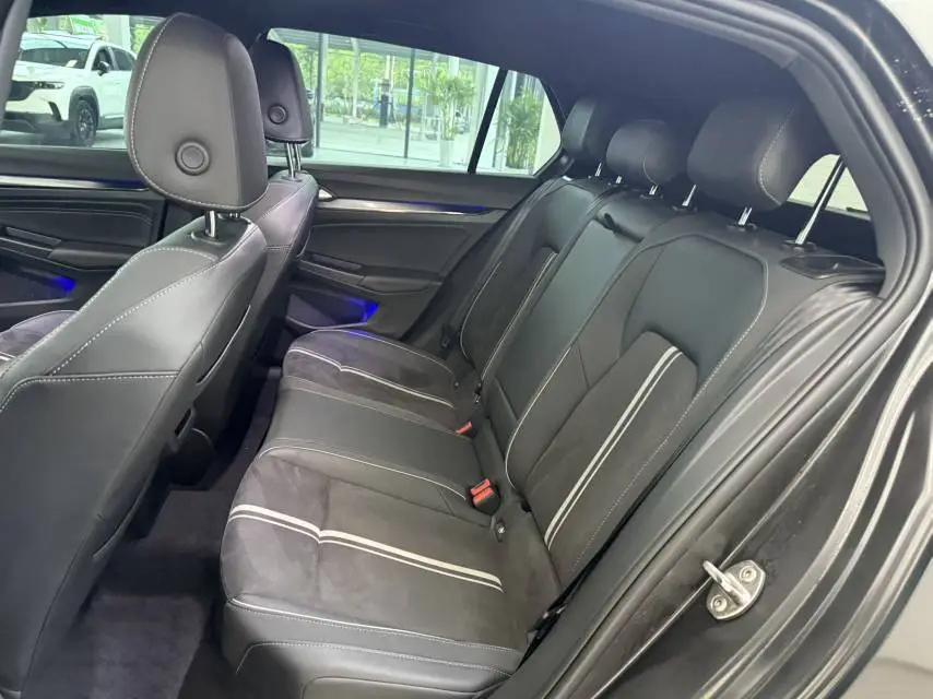 Volkswagen 2023 Golf 8 R-Line 1.4TSI 280TSI Lite Automatic 6