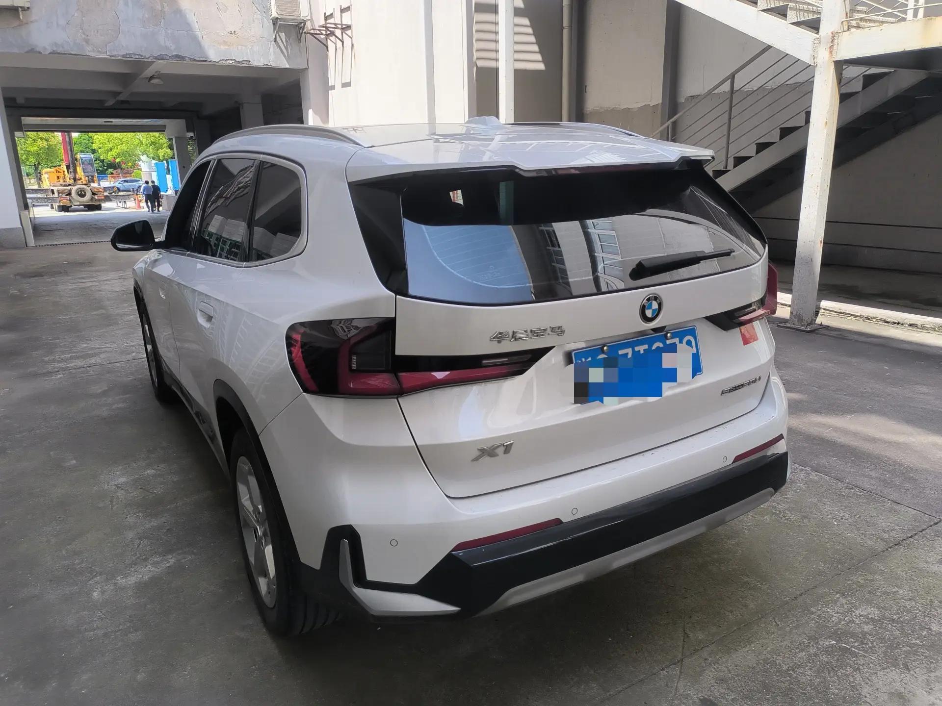 BMW 2023 X1 sDrive20Li 1.5T X Design Package Automatic 6
