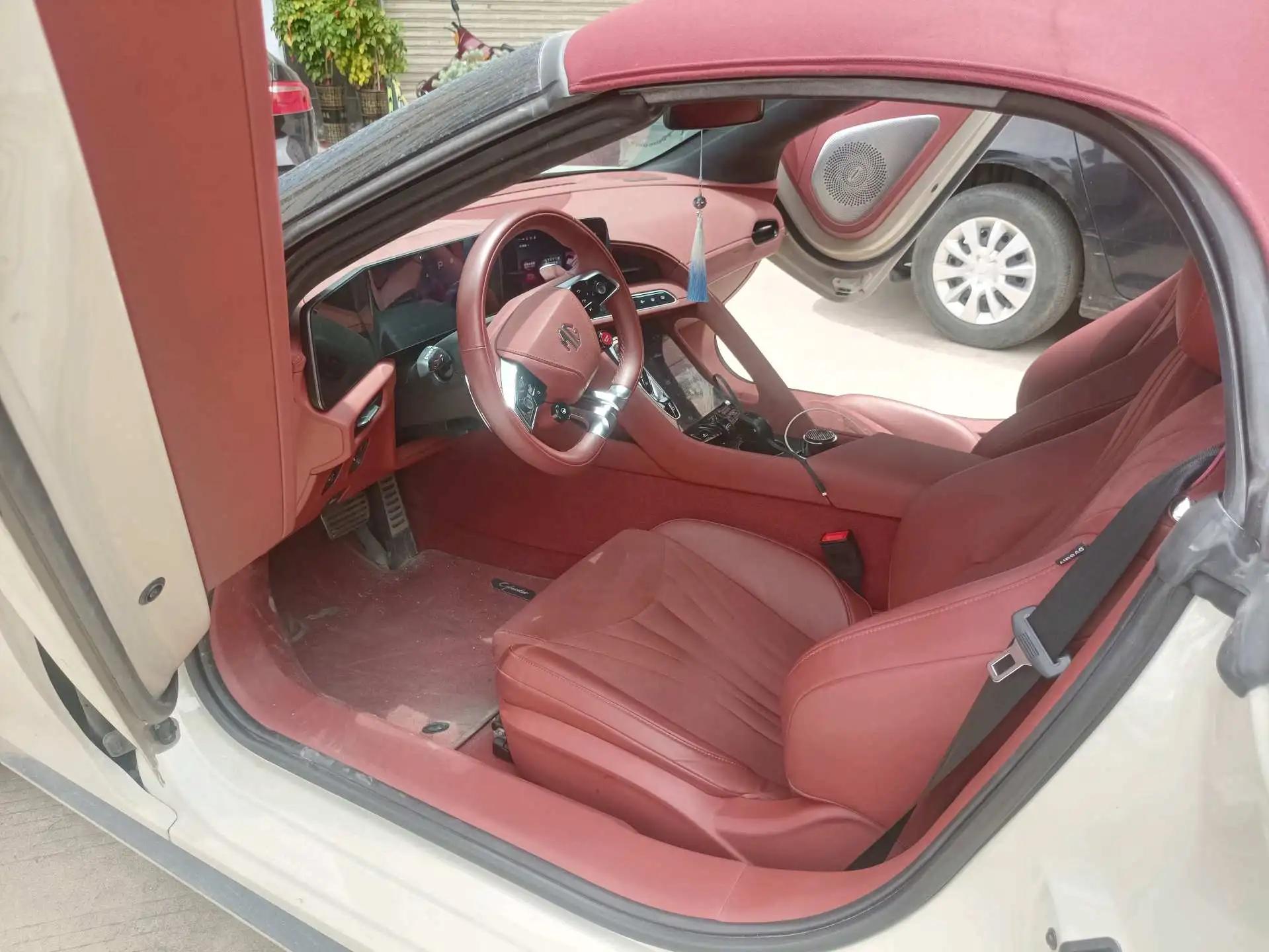 MG Cyberster 2024 520km Legendary Four-wheel Drive Red Canopy Edition 7