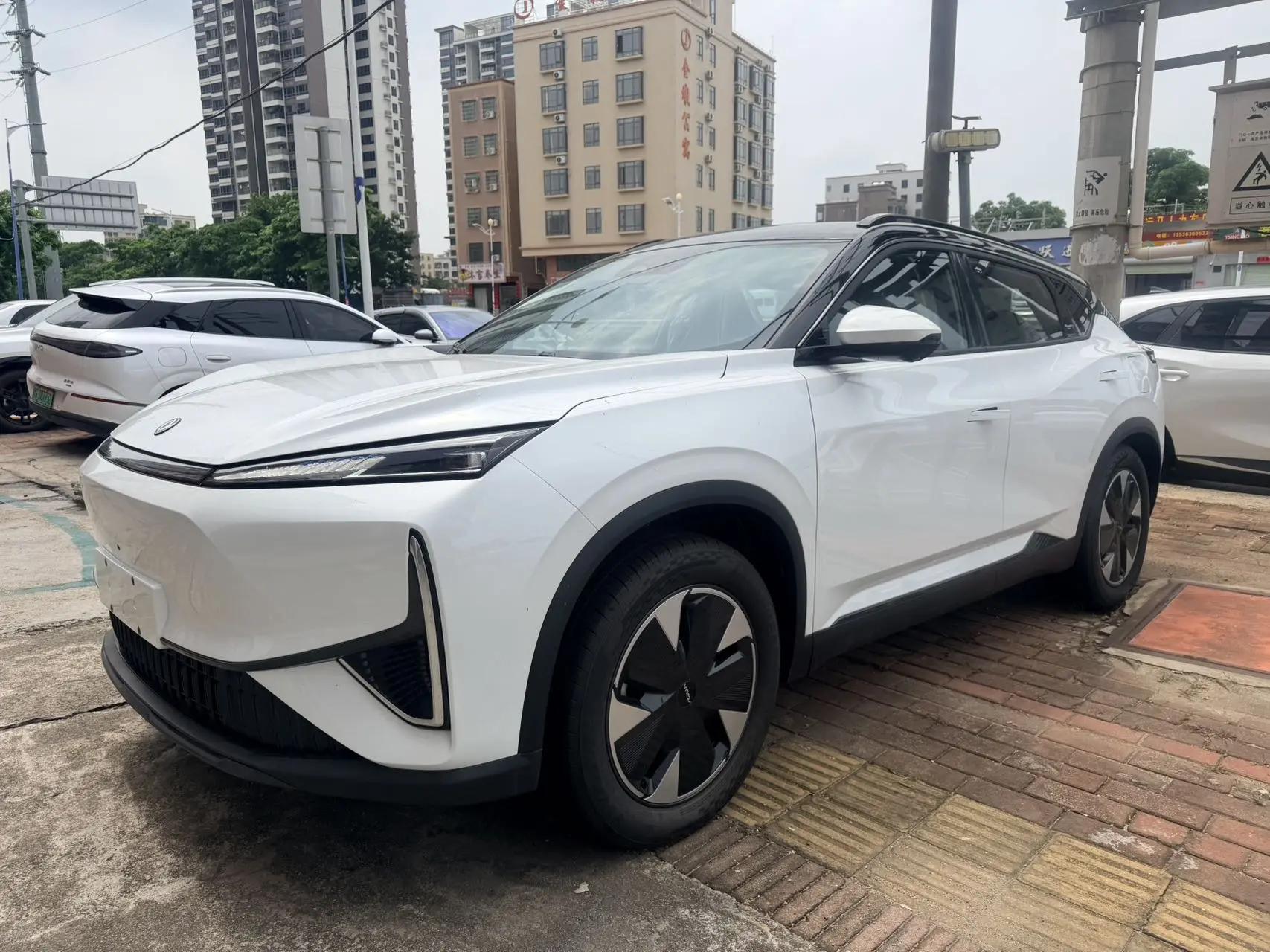 风神 2025款 L7 1.5T 205 超长续航纵享型 自动挡