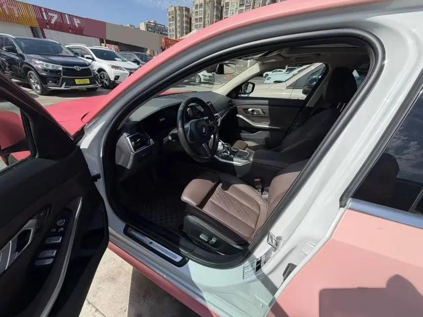 BMW 3 Series 2022 Change 325i M Sports Suit 2
