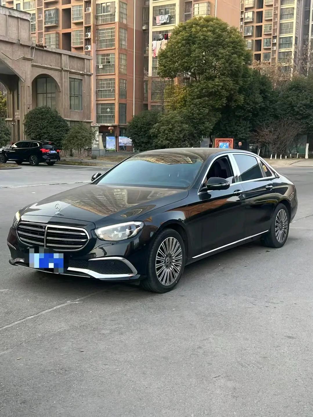 Mercedes Benz E-Class 2023 E 300 L Fashion