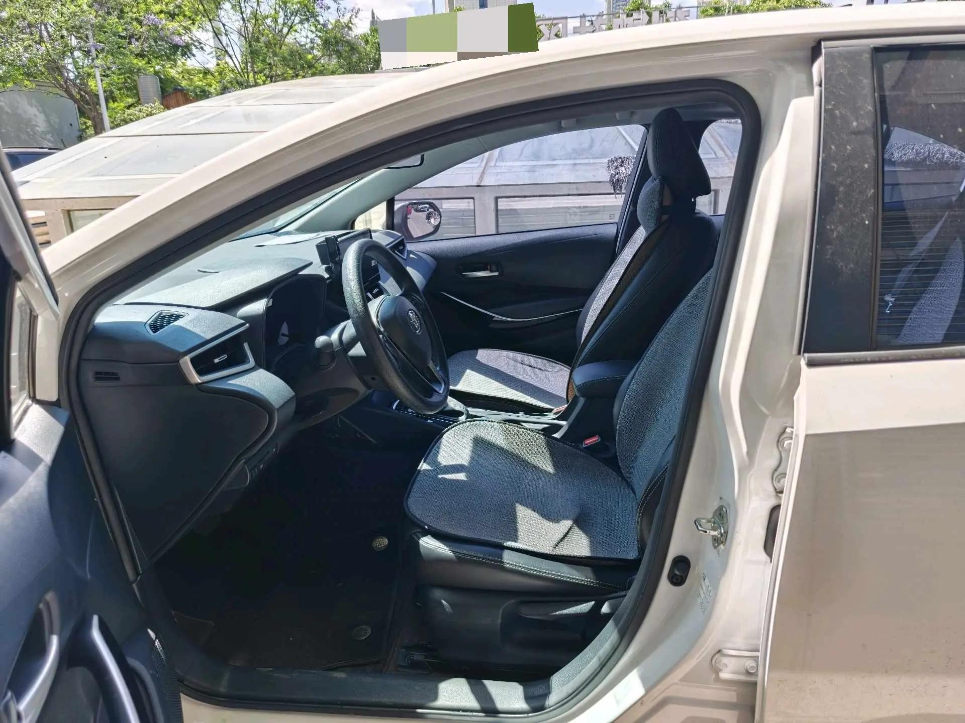 Toyota 2023 Corolla Dual Engine 1.8 CVT Smart Electric Hybrid Elite Edition Automatic 3