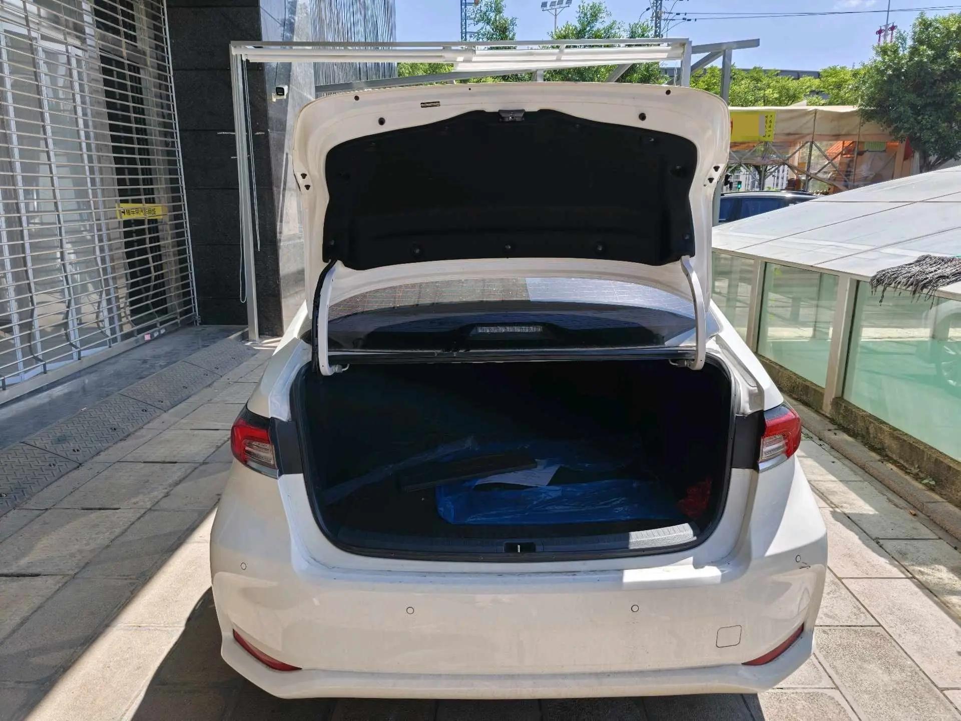 Toyota 2023 Corolla Dual Engine 1.8 CVT Smart Electric Hybrid Elite Edition Automatic 6