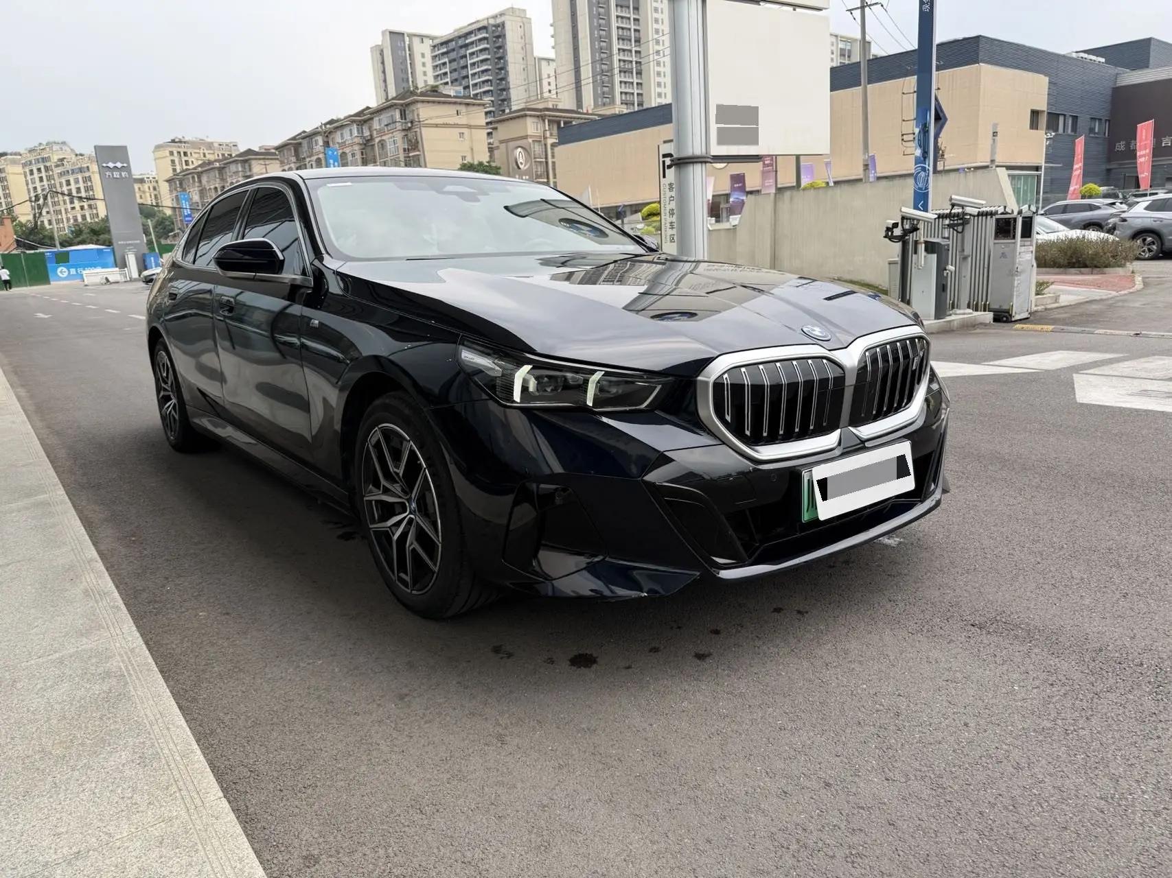 BMW i5 2024 eDrive 35L M Sport Set 6