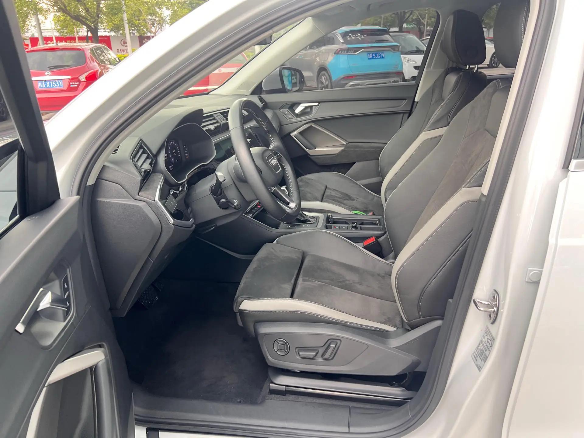 Audi Q3 2020 35 TFSI Enterprising Dynamic 5