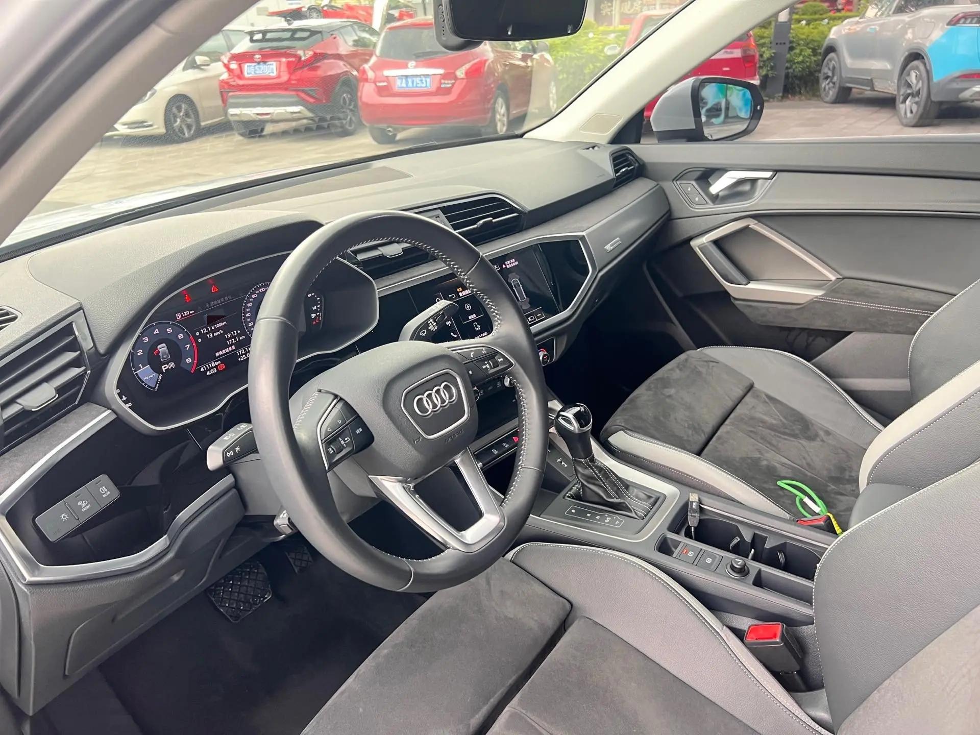 Audi Q3 2020 35 TFSI Enterprising Dynamic 8