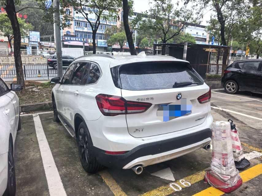 BMW X1 2020 sDrive20Li exclusive type 3