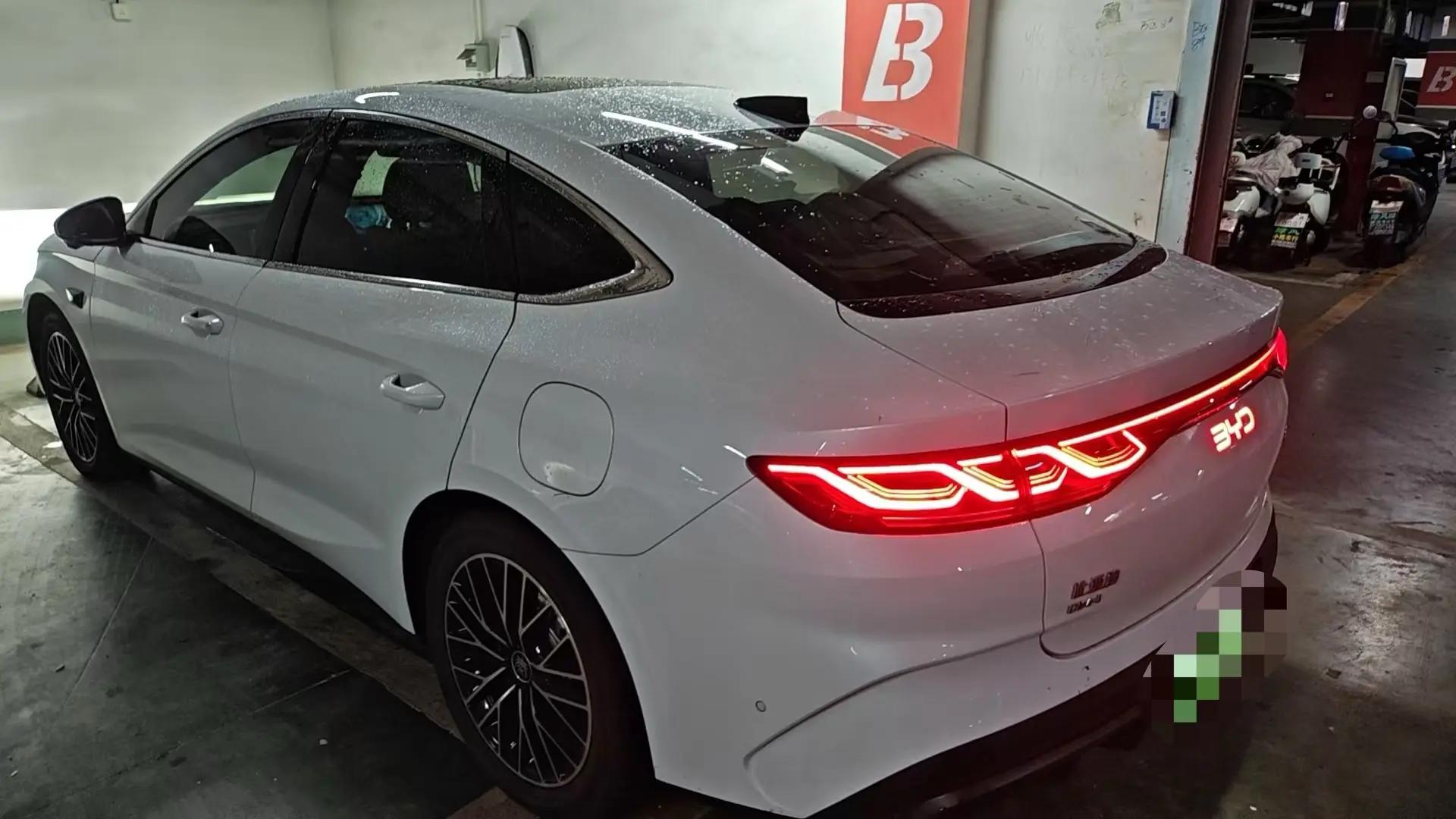 BYD 2025 Qin L DM-i 1.5 stepless smart driving version 120KM excellent automatic gear 5
