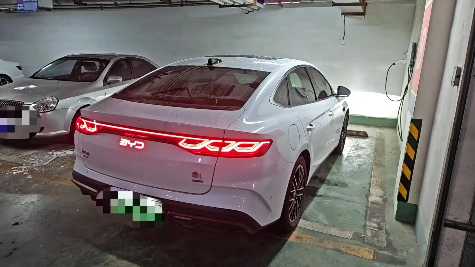 BYD 2025 Qin L DM-i 1.5 stepless smart driving version 120KM excellent automatic gear 6