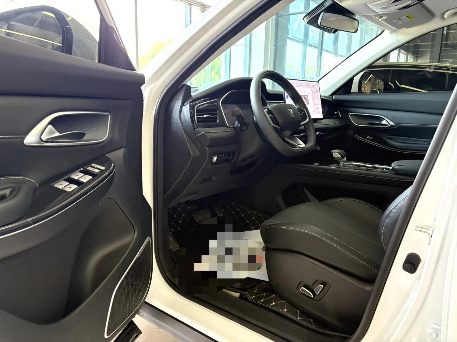 ChangAn 2026 CS75 PRO 1.5T Prestige 7-Seater Automatic 4