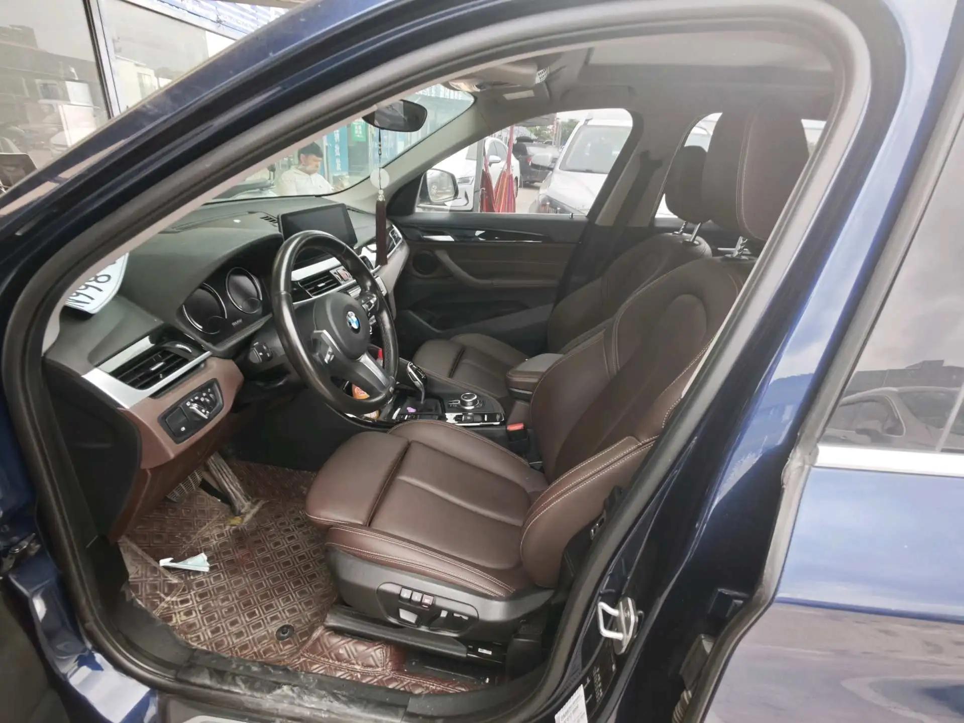 BMW X1 2020 sDrive20Li exclusive type 4