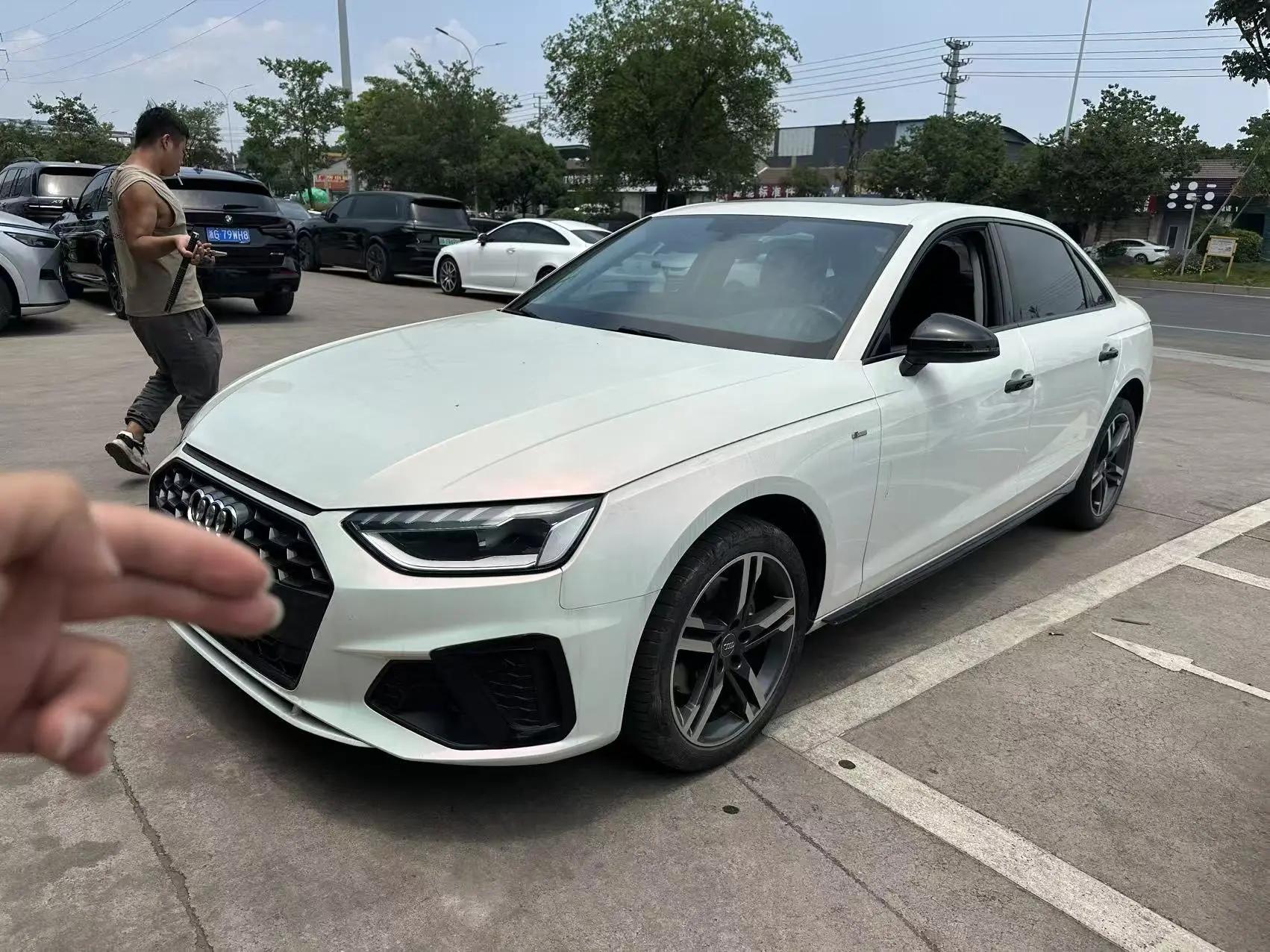 Audi A4L 2020 40 TFSI Deluxe Dynamic