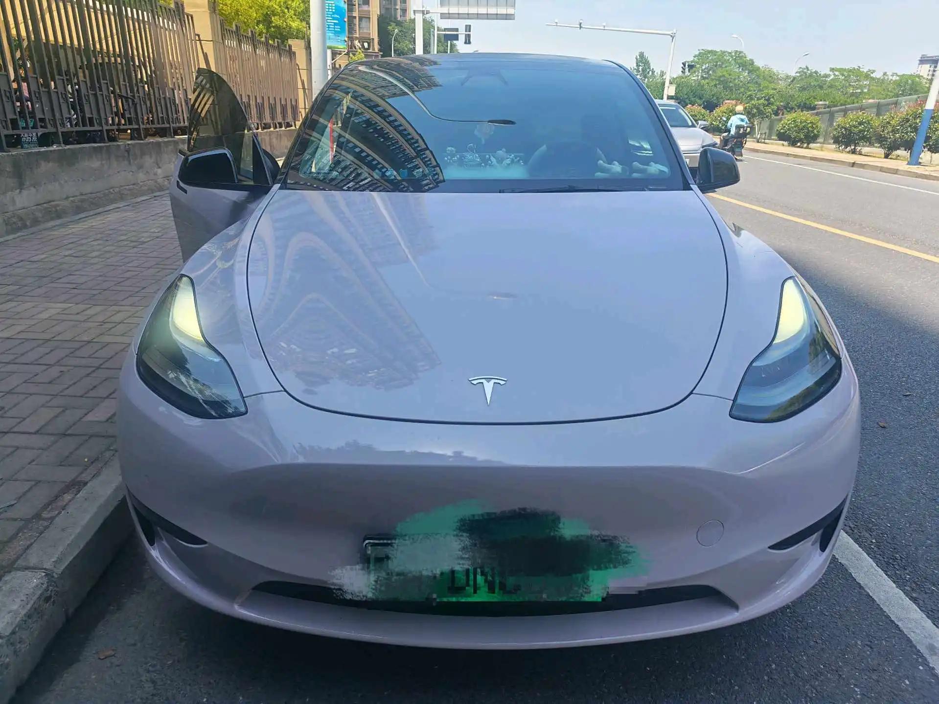 2022 Model Y Facelift Rear-Wheel Drive Version 2