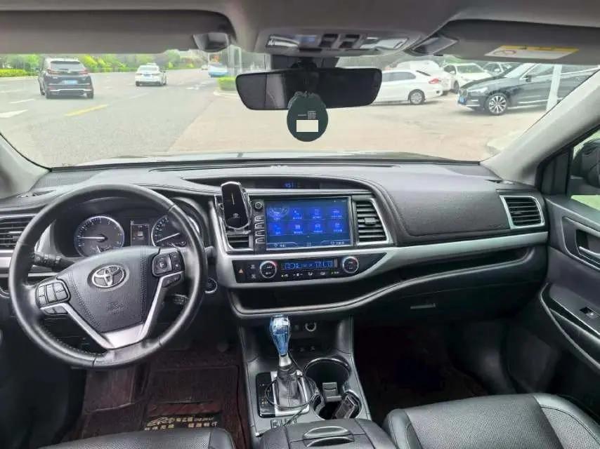 Highlander 2018 2.0T 4-wheel drive deluxe edition 7-seat national v 5
