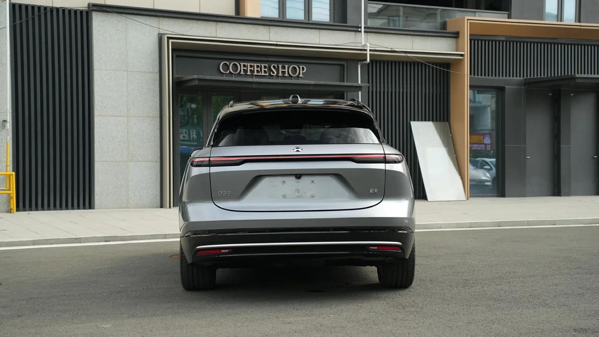 NIO 2025 ES6 75kWh Automatic 5