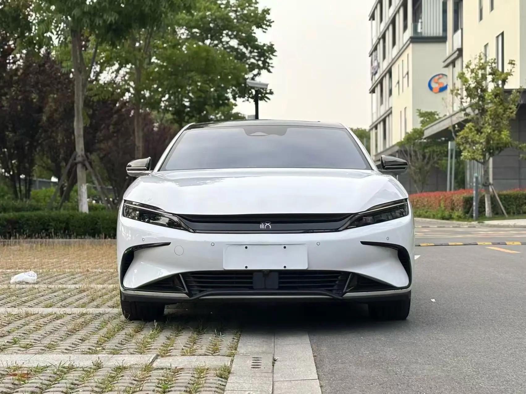 Han 2022 EV Genesis Edition 610km All-Wheel Drive Premium Model 2