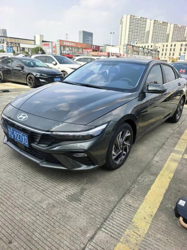 Elantra 2023 1.5L CVT GLX Elite Edition