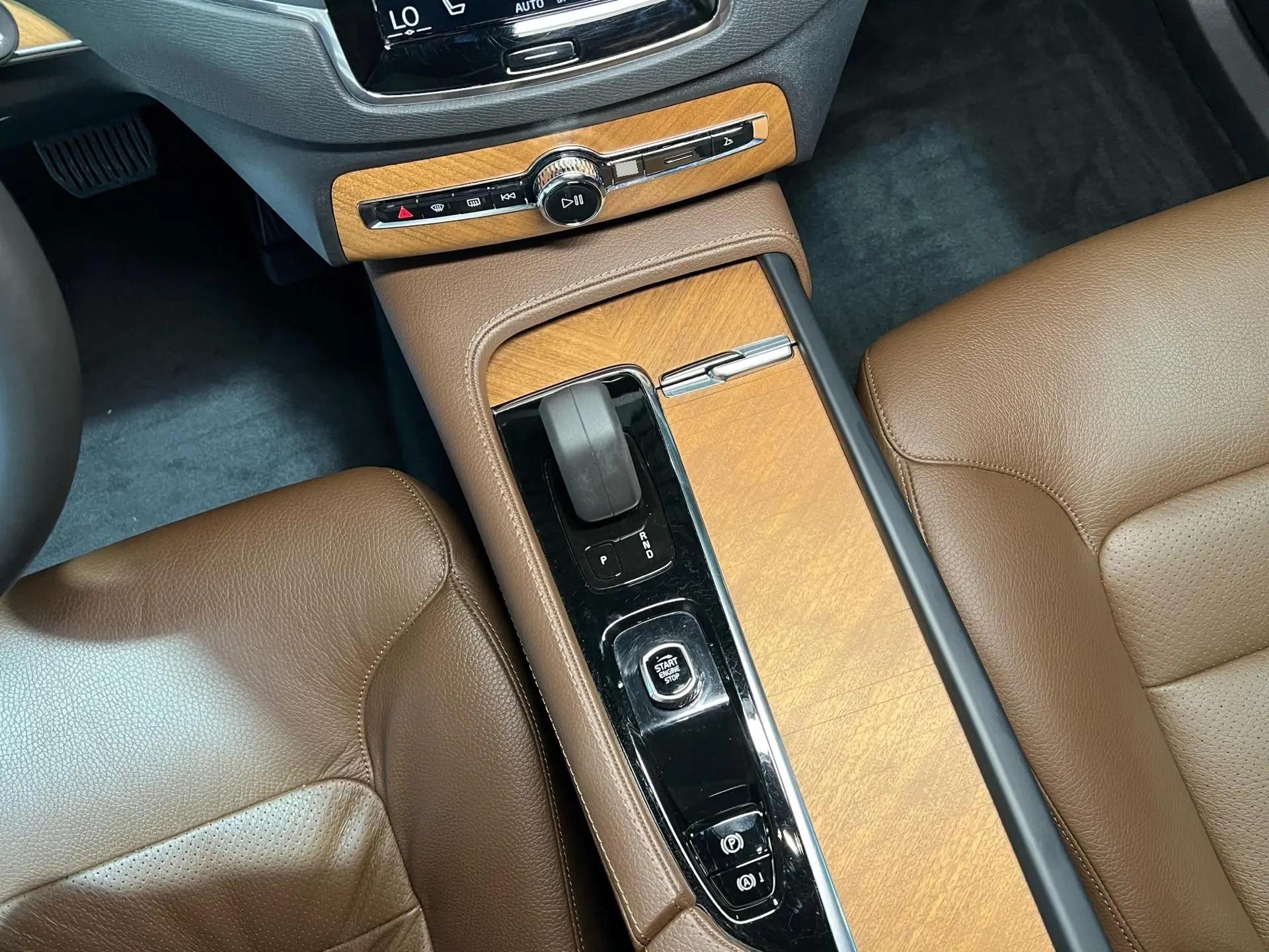 Volvo XC90 2022 B5 Zhihang Deluxe Edition 5 12
