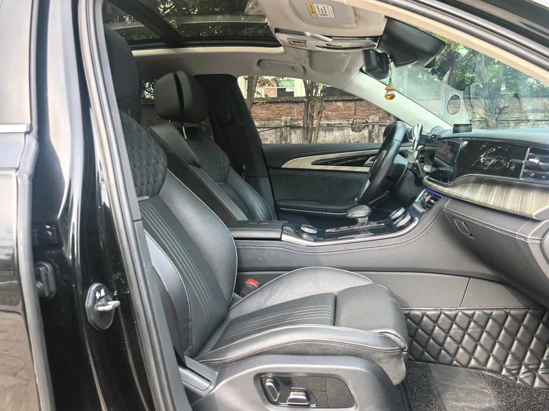 HongQi H9 2020 2.0T Zhilian Qichang Edition 8
