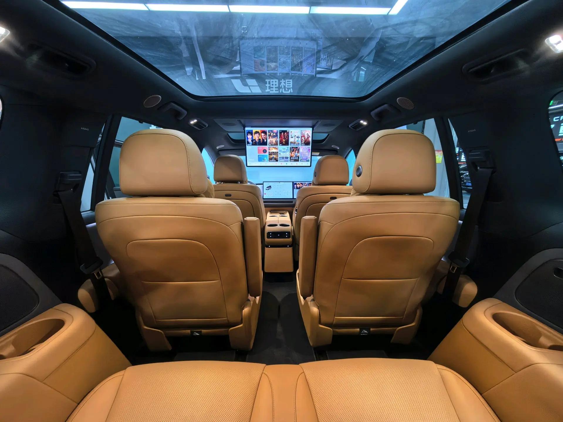 Li 2025 i8 Standard Edition Automatic 4