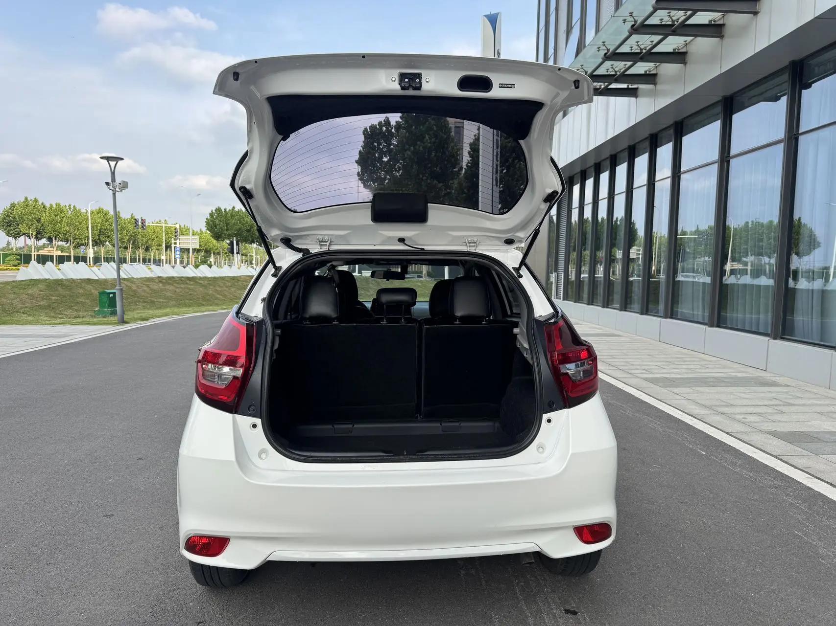Vios FS 2021 1.5L CVT Fashion Edition 11