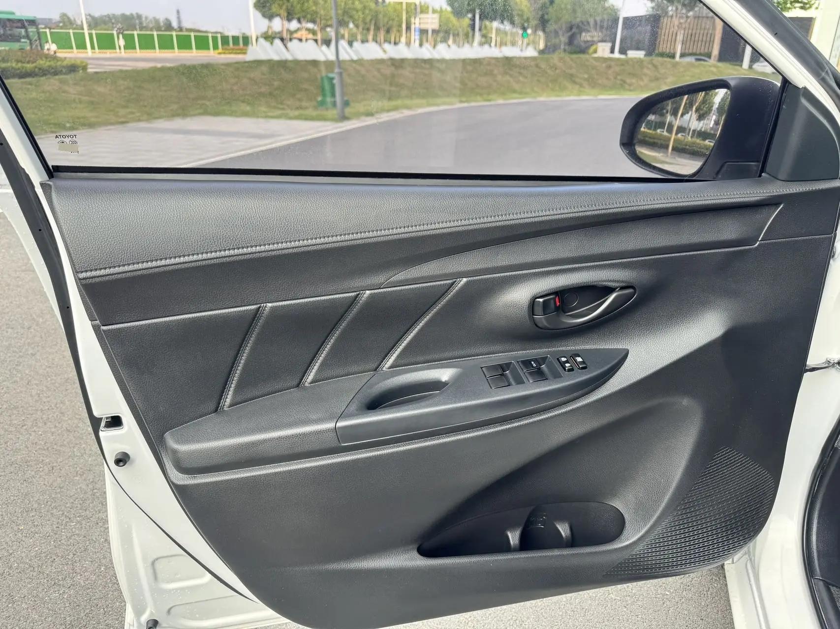 Vios FS 2021 1.5L CVT Fashion Edition 4