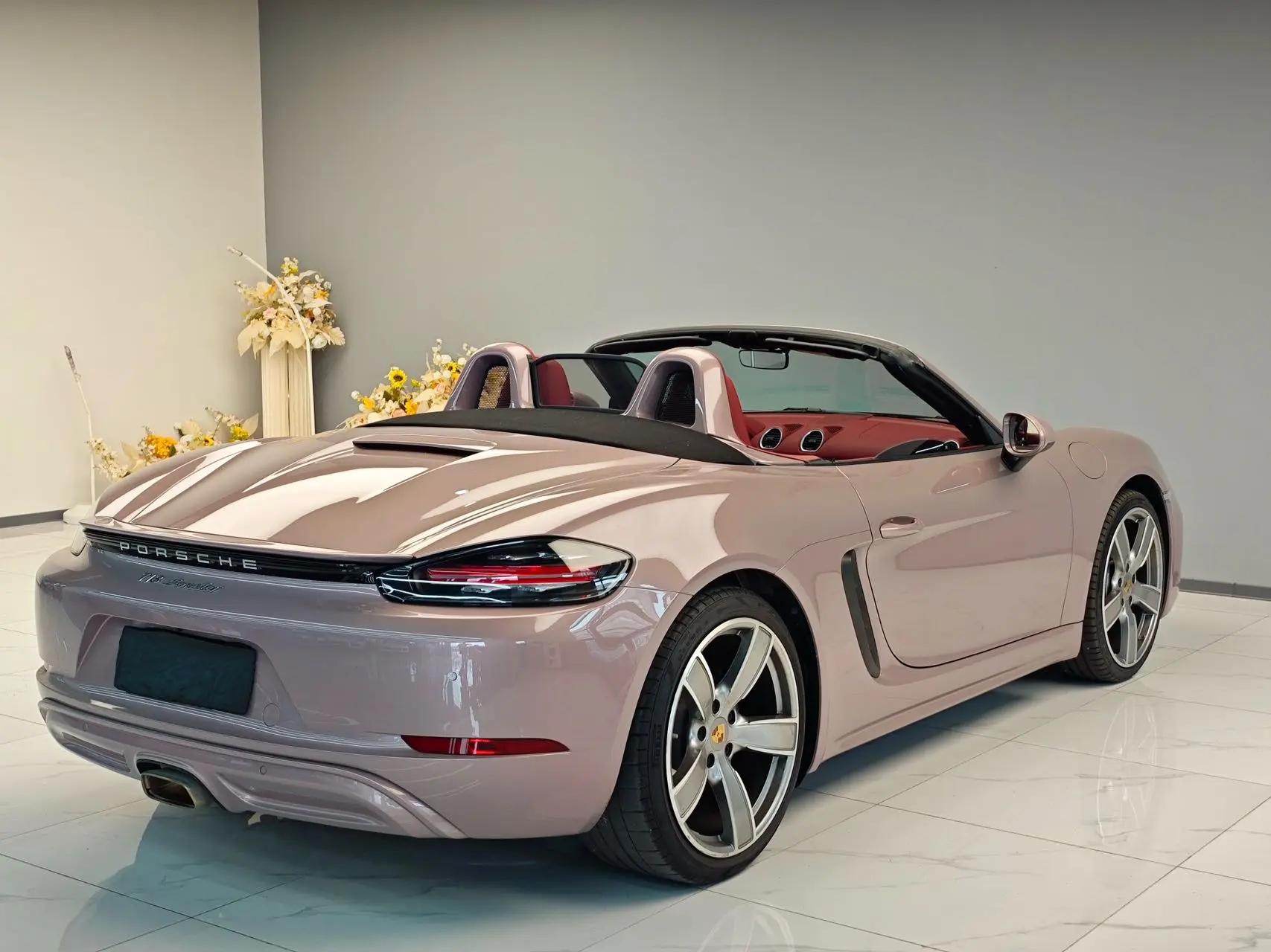 Porsche 718 2022 Boxster 2.0T 3