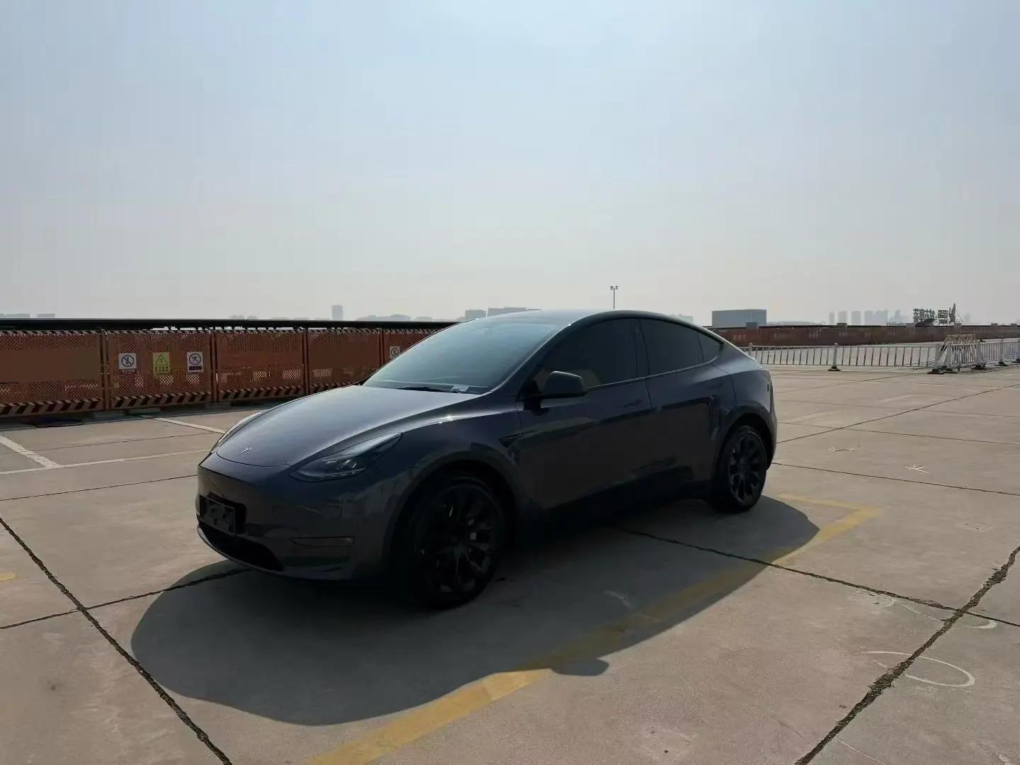 Model Y 2023 long-range all-wheel drive