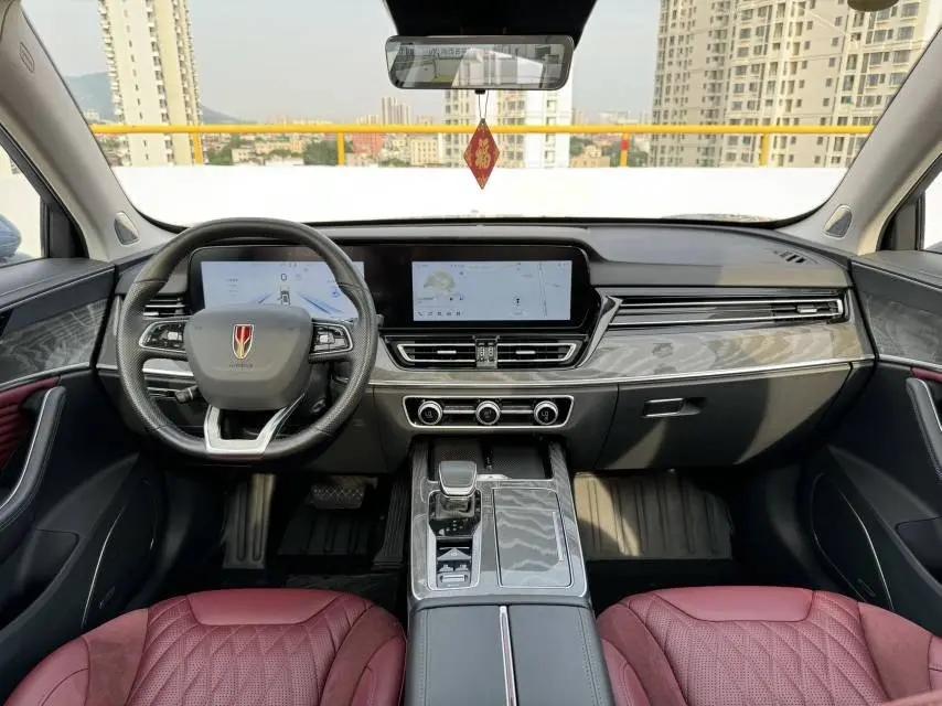 HongQi HS5 2023 model 2.0T all-wheel-drive Flag Leader Pro version 6