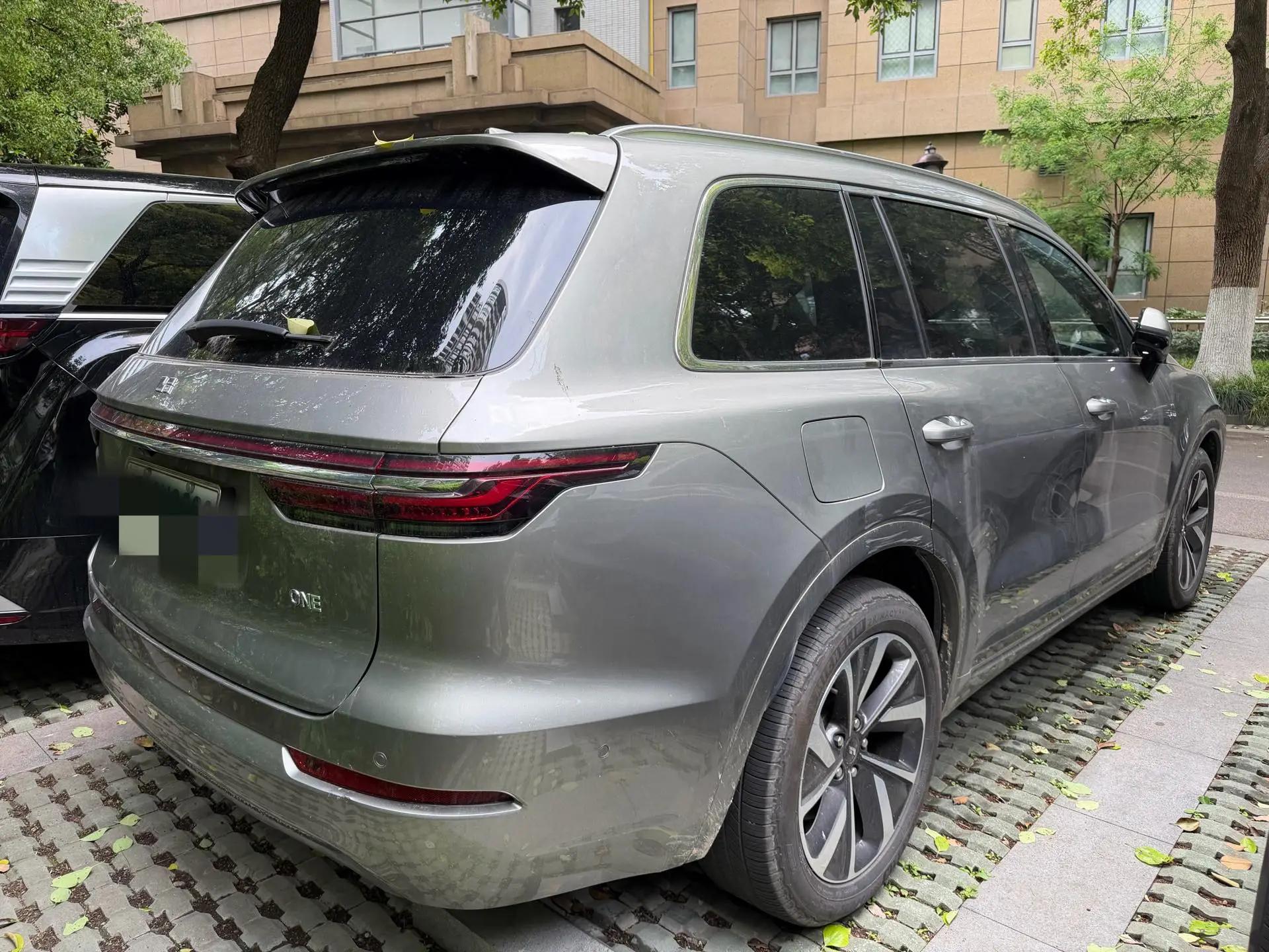 Li ONE 2021 extended 6-seat version 3