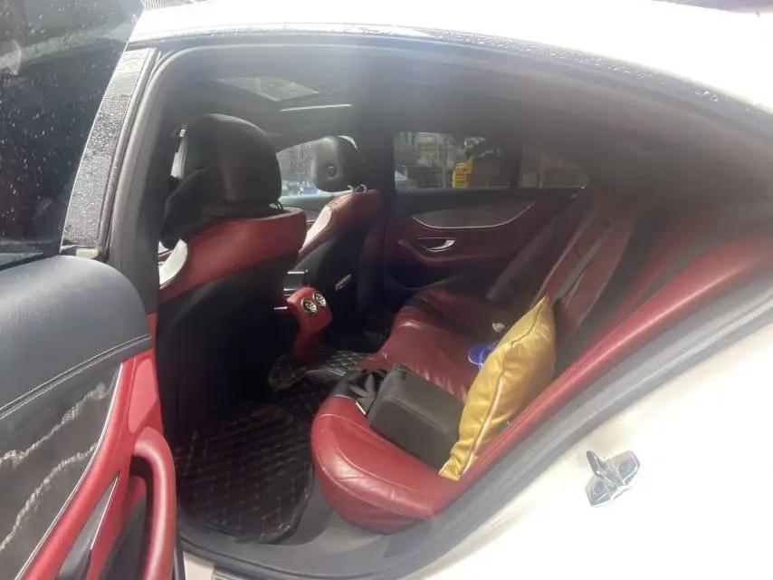 Mercedes Benz CLS 2018 CLS 300 Luxury 6