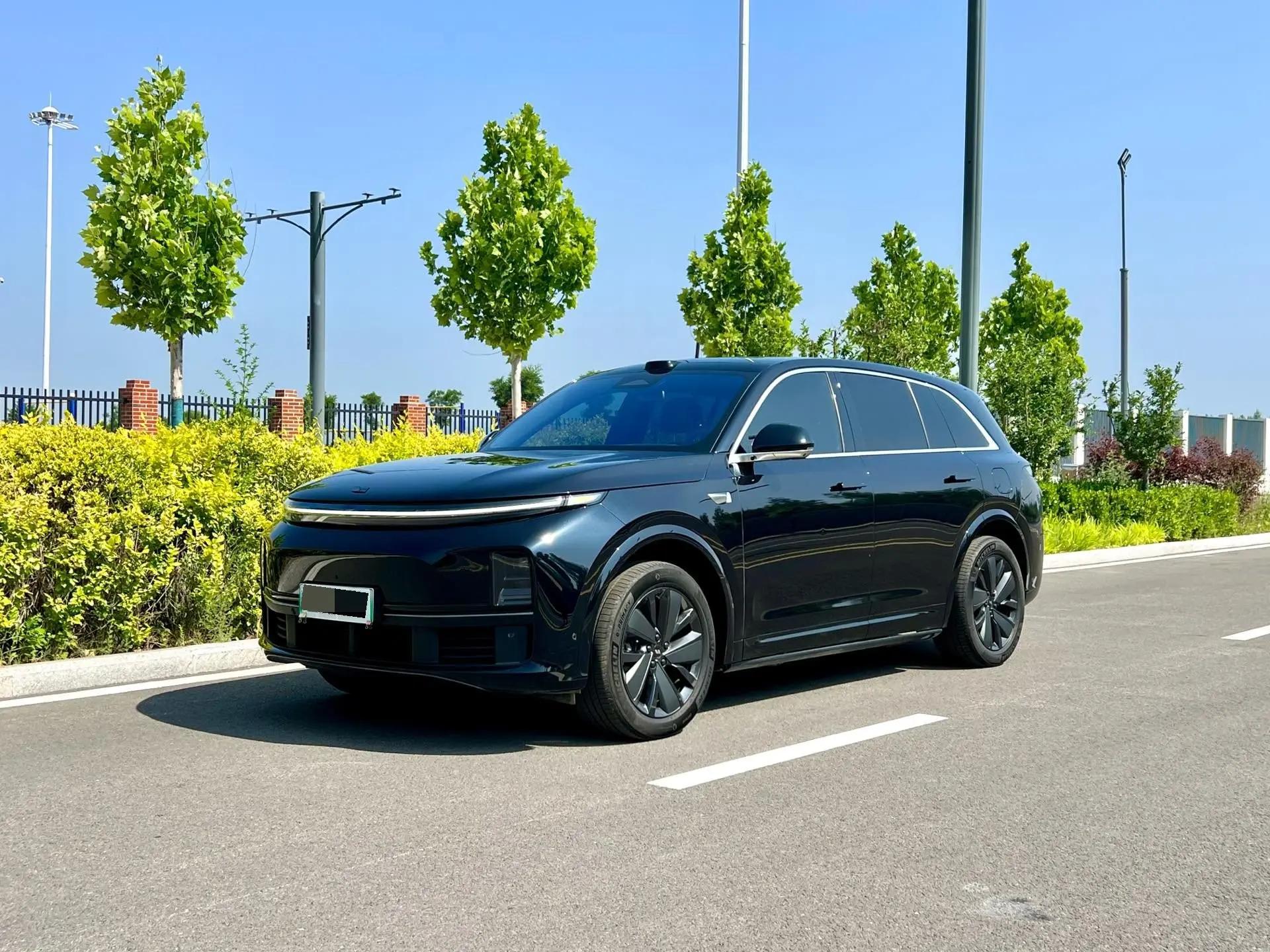 Open image lightbox: Li 2025 L7 Max Intelligent Refreshed Version Automatic Transmission