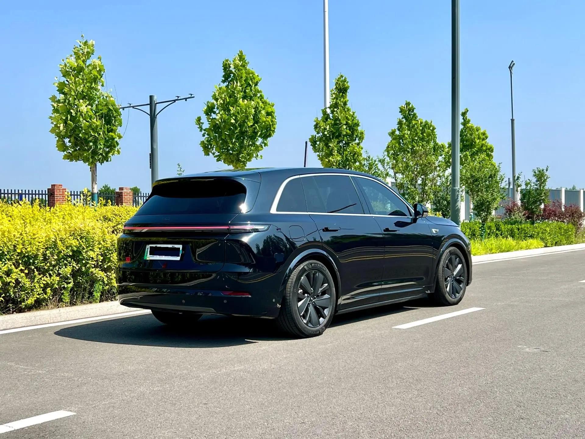 Li 2025 L7 Max Intelligent Refreshed Version Automatic Transmission 9