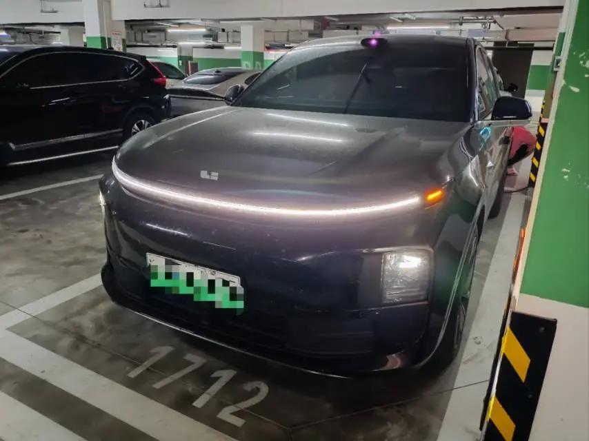Li 2025 L6 Max Intelligent Refreshed Version Automatic Transmission