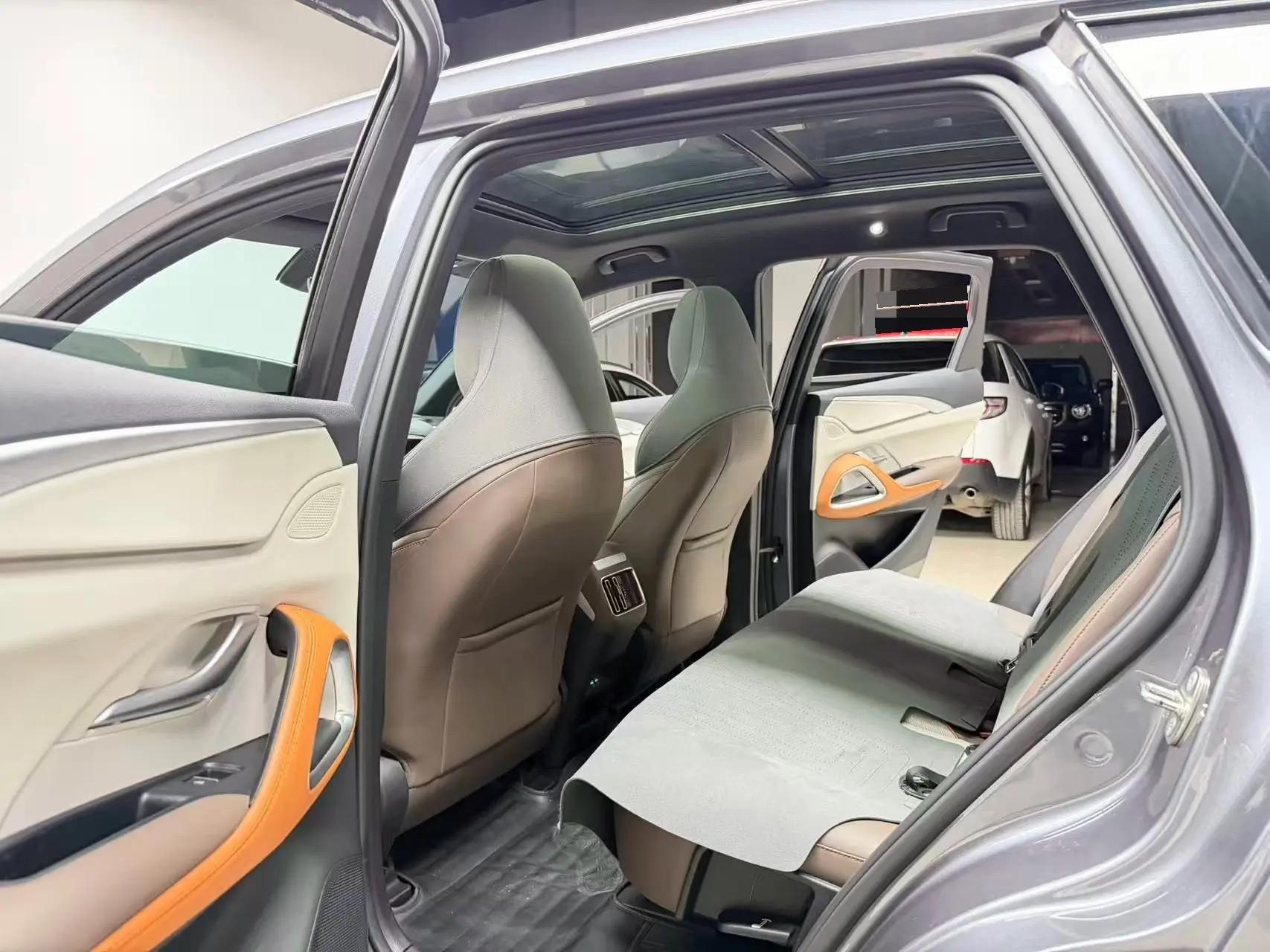 BYD 2023 Song Pro DM-i 1.5 CVT Champion Edition Excellence Type 110KM Automatic 6