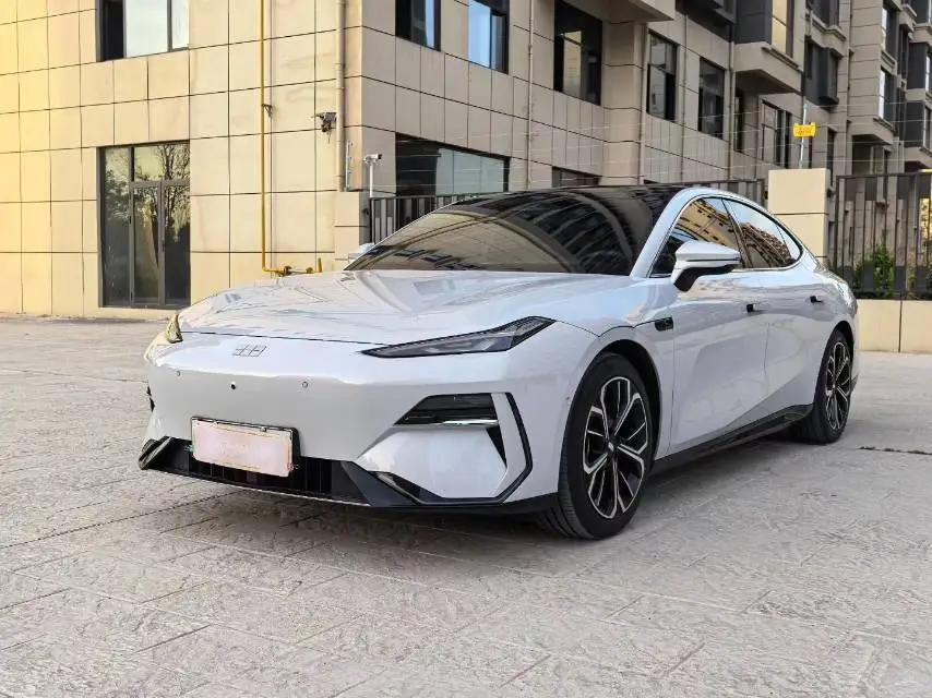 Open image lightbox: Geely Galaxy 2025 Model E8 700km Long-Range Intelligent Driving Version Automatic