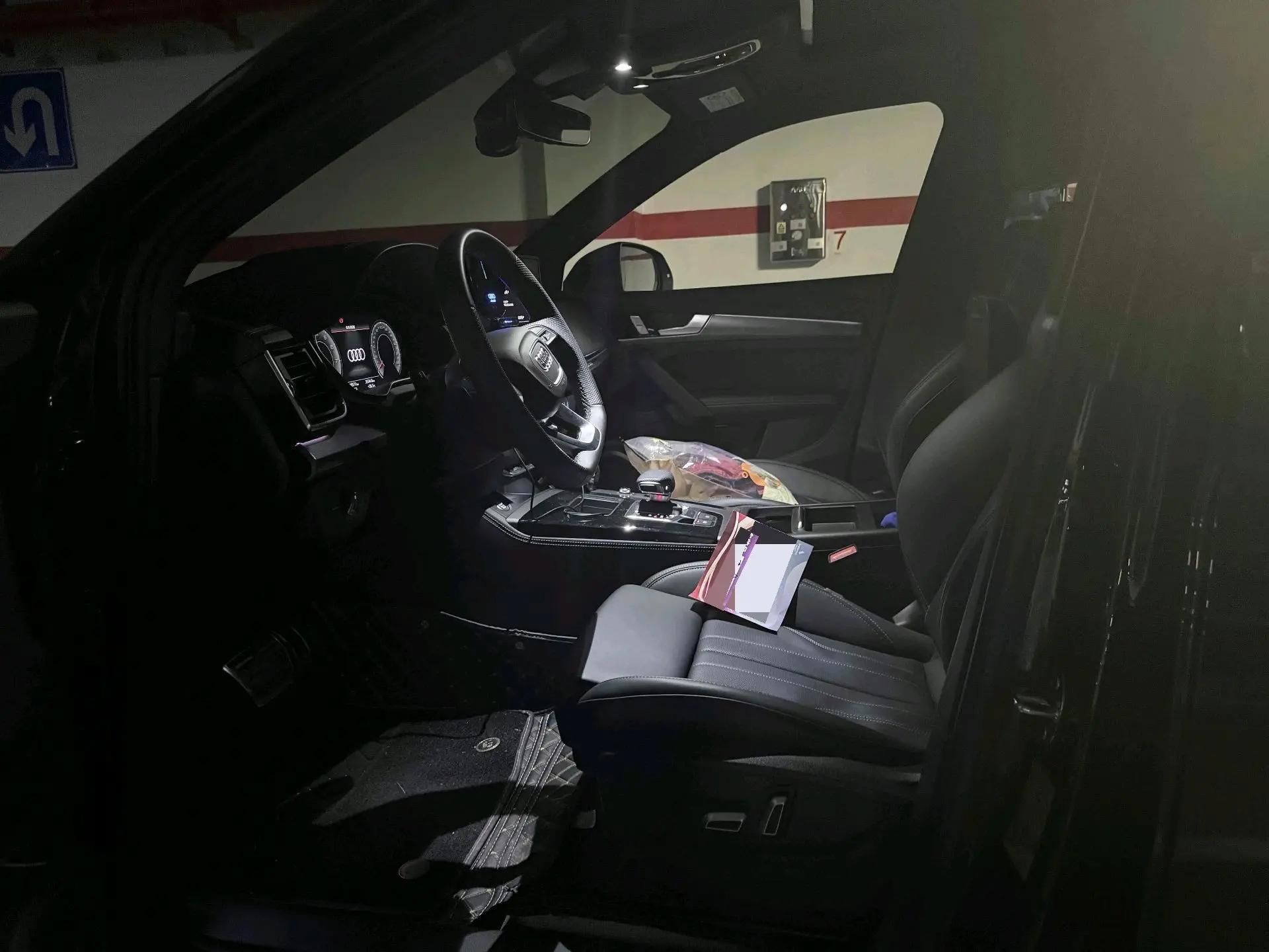Audi 2024 Q5L 2.0TFSI 45TFSI Luxury Dynamic Edition, Automatic 8