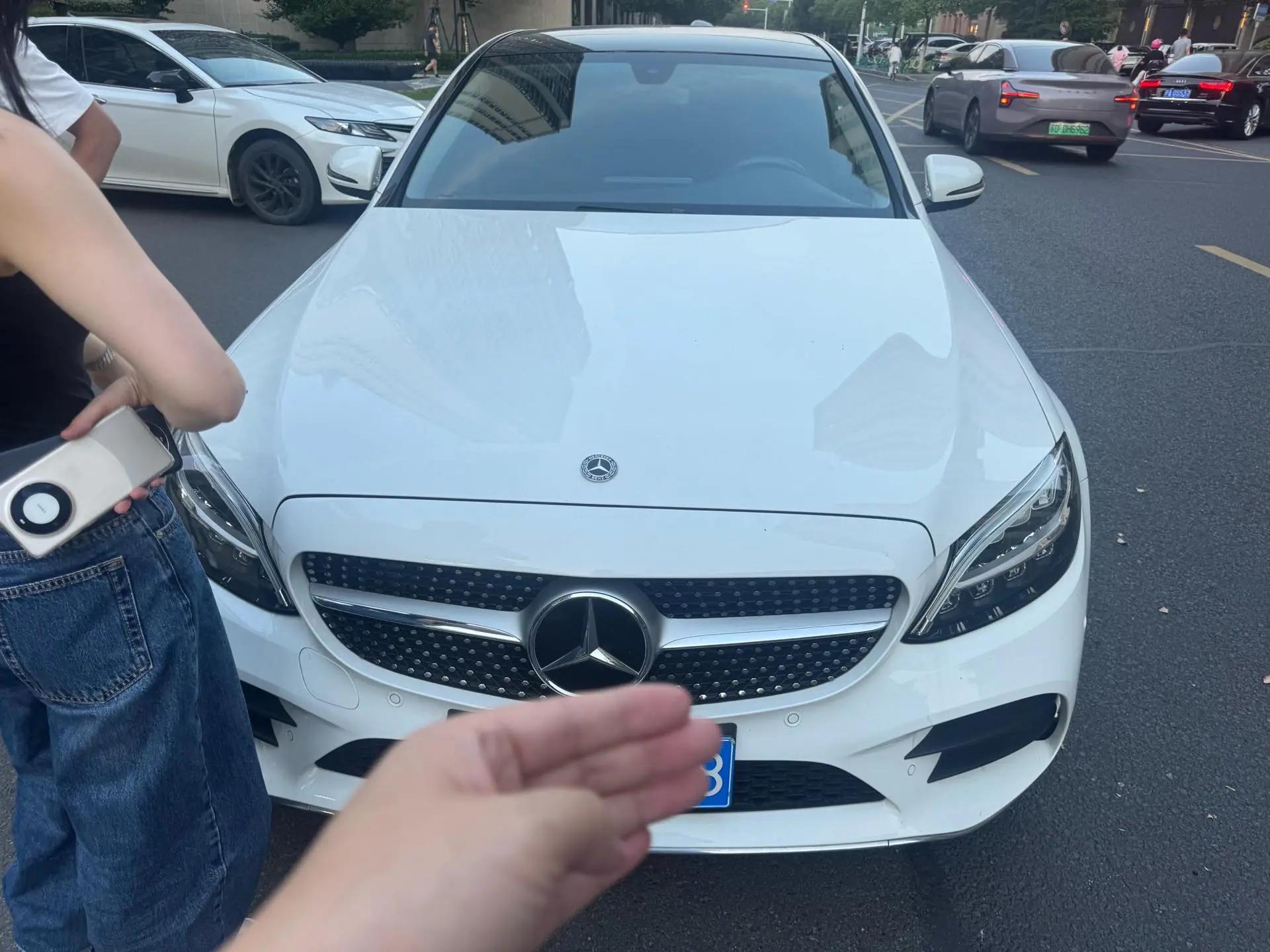 Mercedes Benz Class C 2021 C 260 L Sports Edition 2